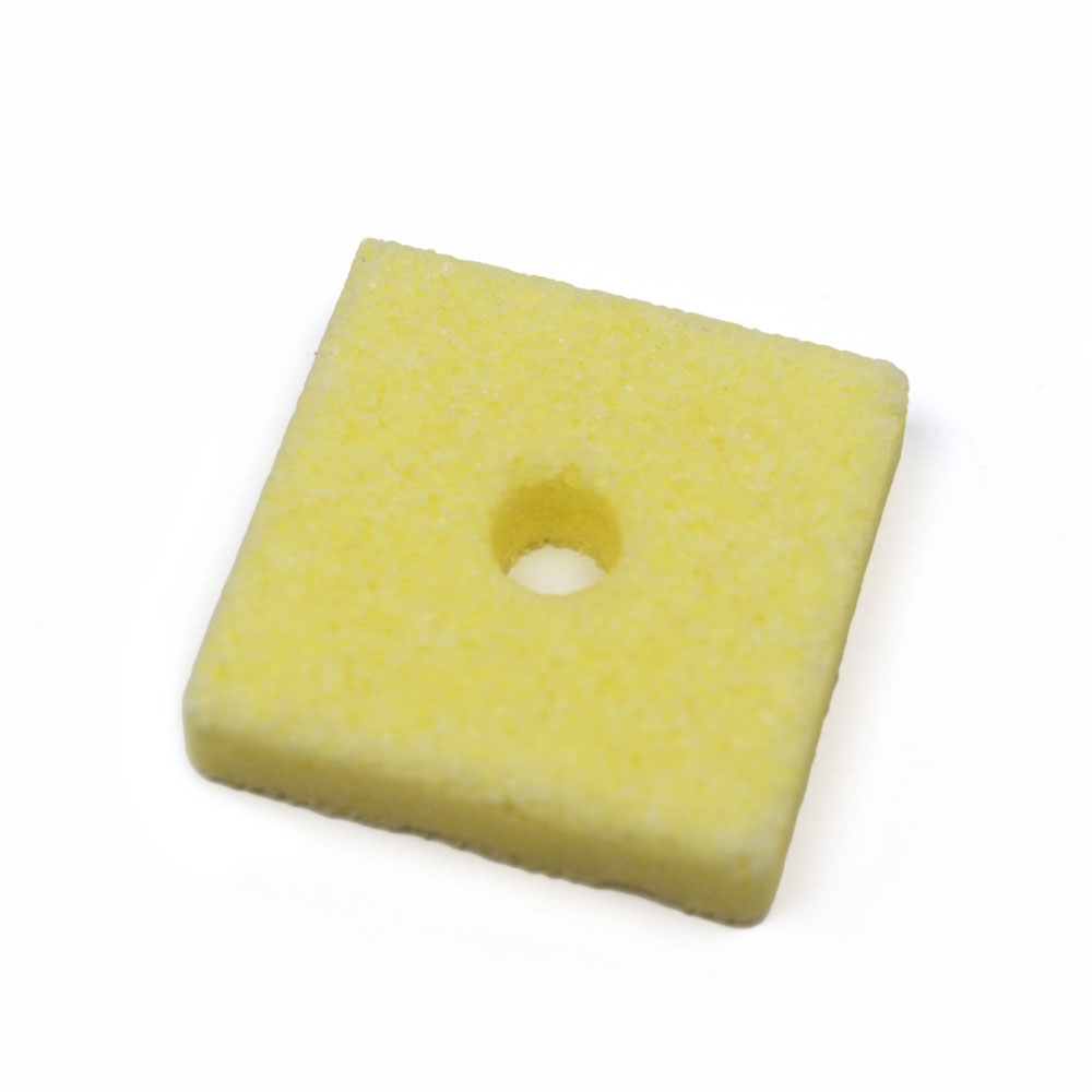 Citromsárga lyukas négyzet