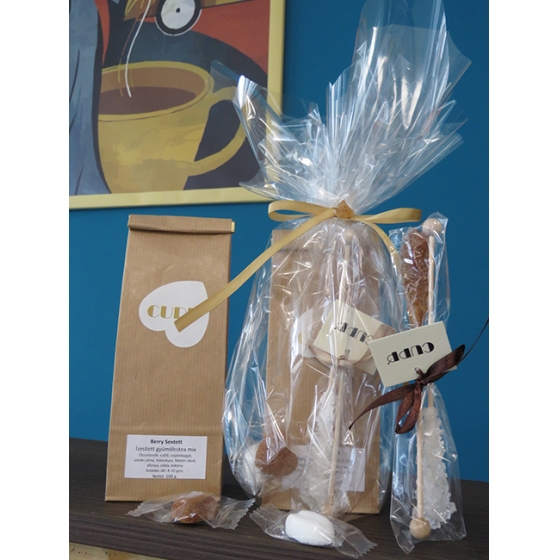 Teacsomag prémium minőségű szálas teával és kandiscukorral