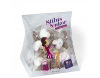 Fehér és barna színű, szív alakú formacukor boríték dobozban