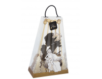 Hosszú, fehér és barna kandispálca nagy táskában