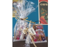 Figurina ajándékcsomag kandiscukorral